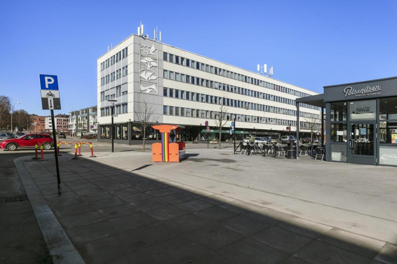 Moderne Leilighet I Sentrum Av Sandefjord Appartement Buitenkant foto